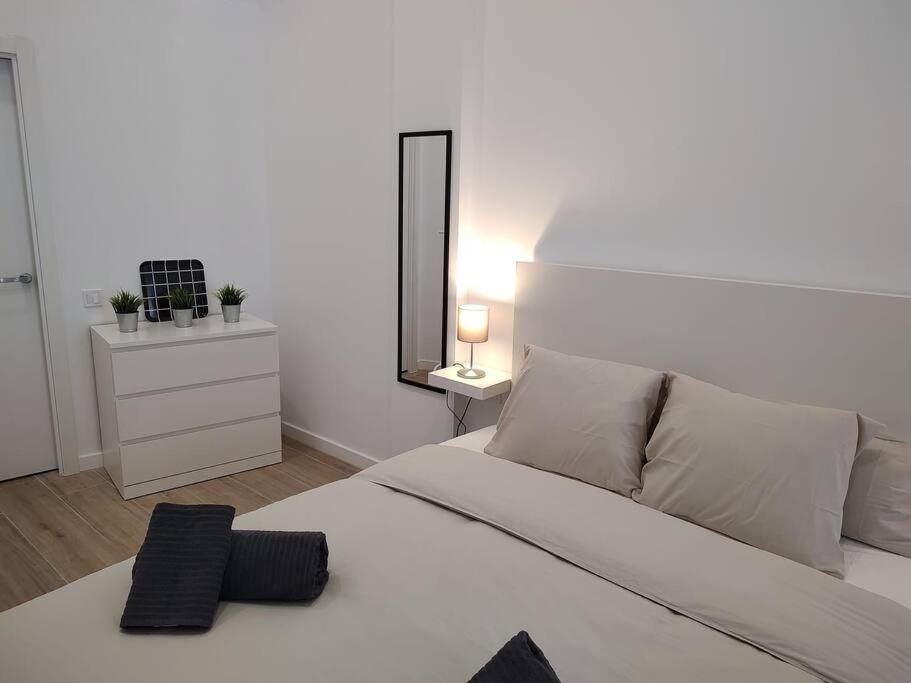 Апартаменти Nuevo Loft En Playa Y Cerca Del Centro, Ac Y Wifi Валенсія Екстер'єр фото