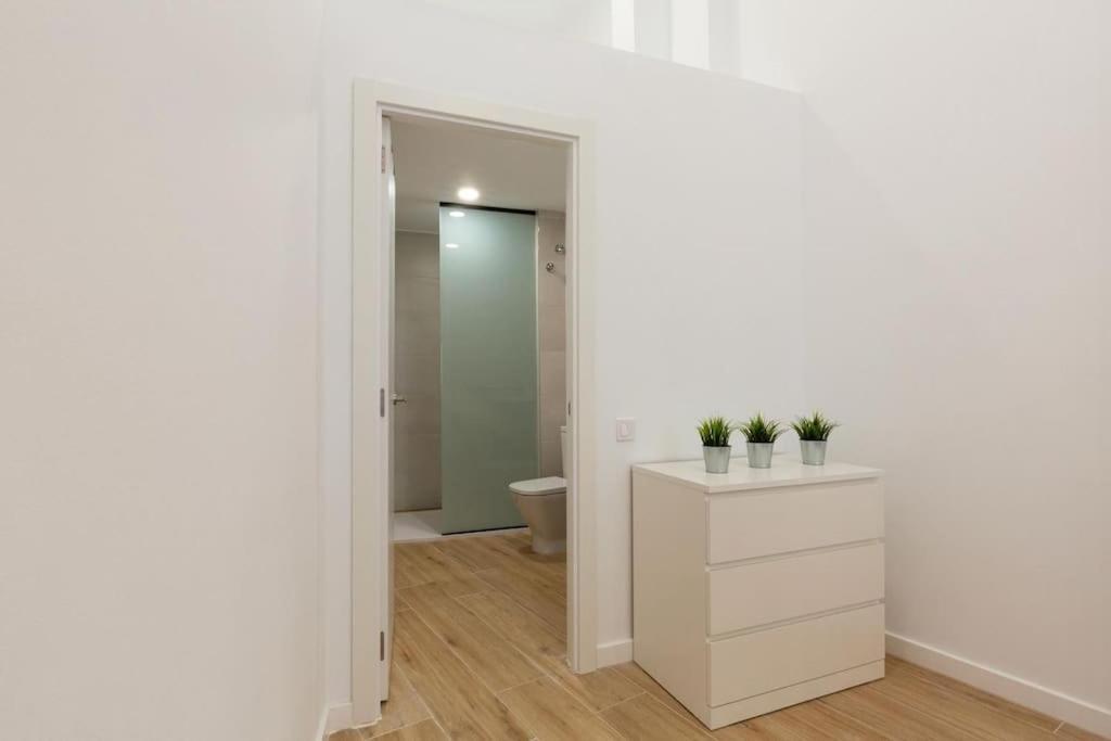 Апартаменти Nuevo Loft En Playa Y Cerca Del Centro, Ac Y Wifi Валенсія Екстер'єр фото